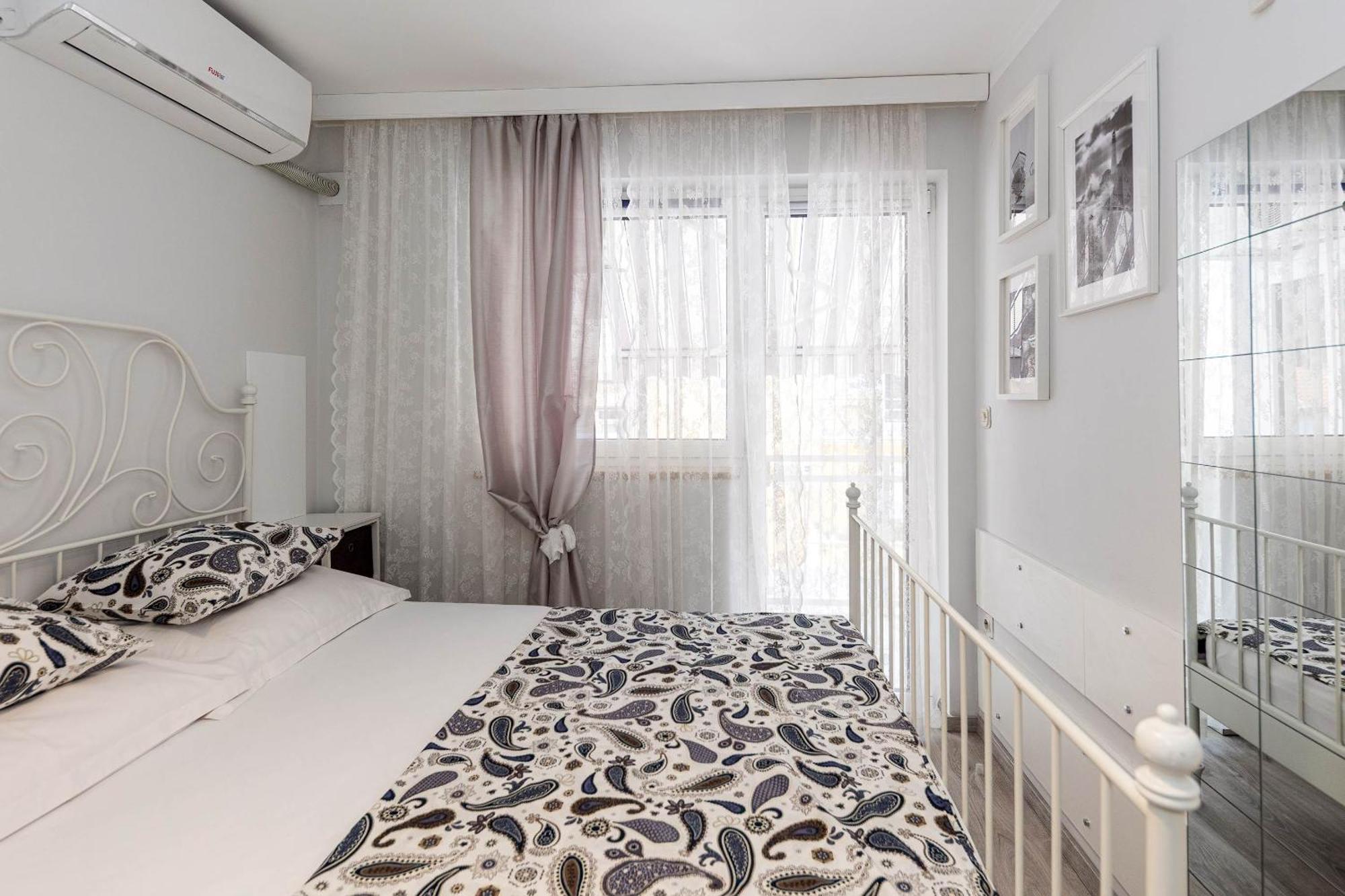 Apartment Erik Crikvenica Esterno foto